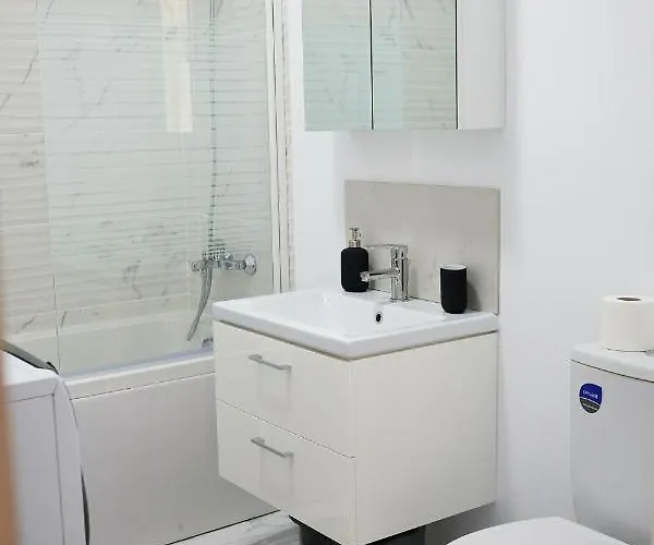 White Flat Apartman *