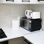 White Flat * ブカレスト