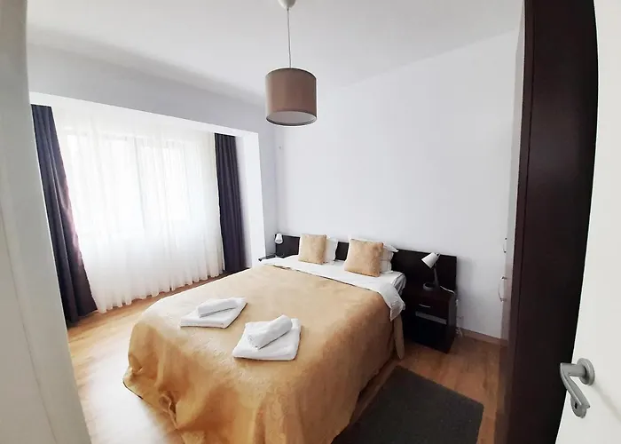 White Flat Бухарест